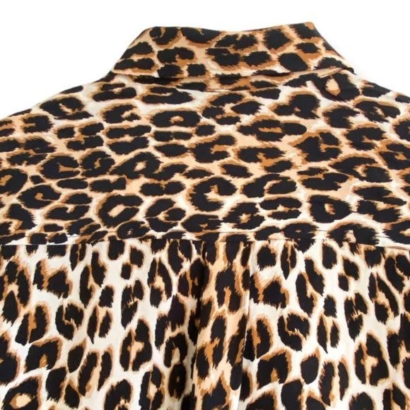 NWT Equipment Slim Signature Silk Shirt in Anima Print, Size M - Picture 4 of 9